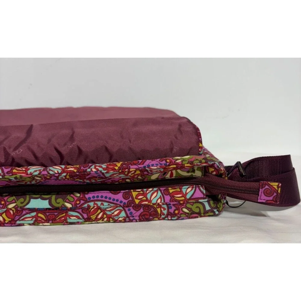 Vera Bradley Lighten Up Essential Messenger Resort Medallion Laptop Crossbody